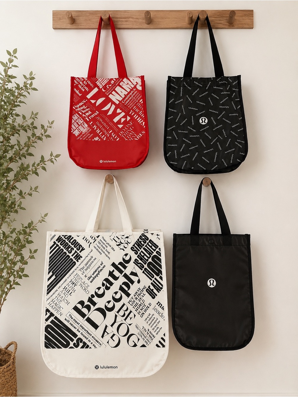 Lululemon Red Graphic Everyday Tote Bag bundle of 4